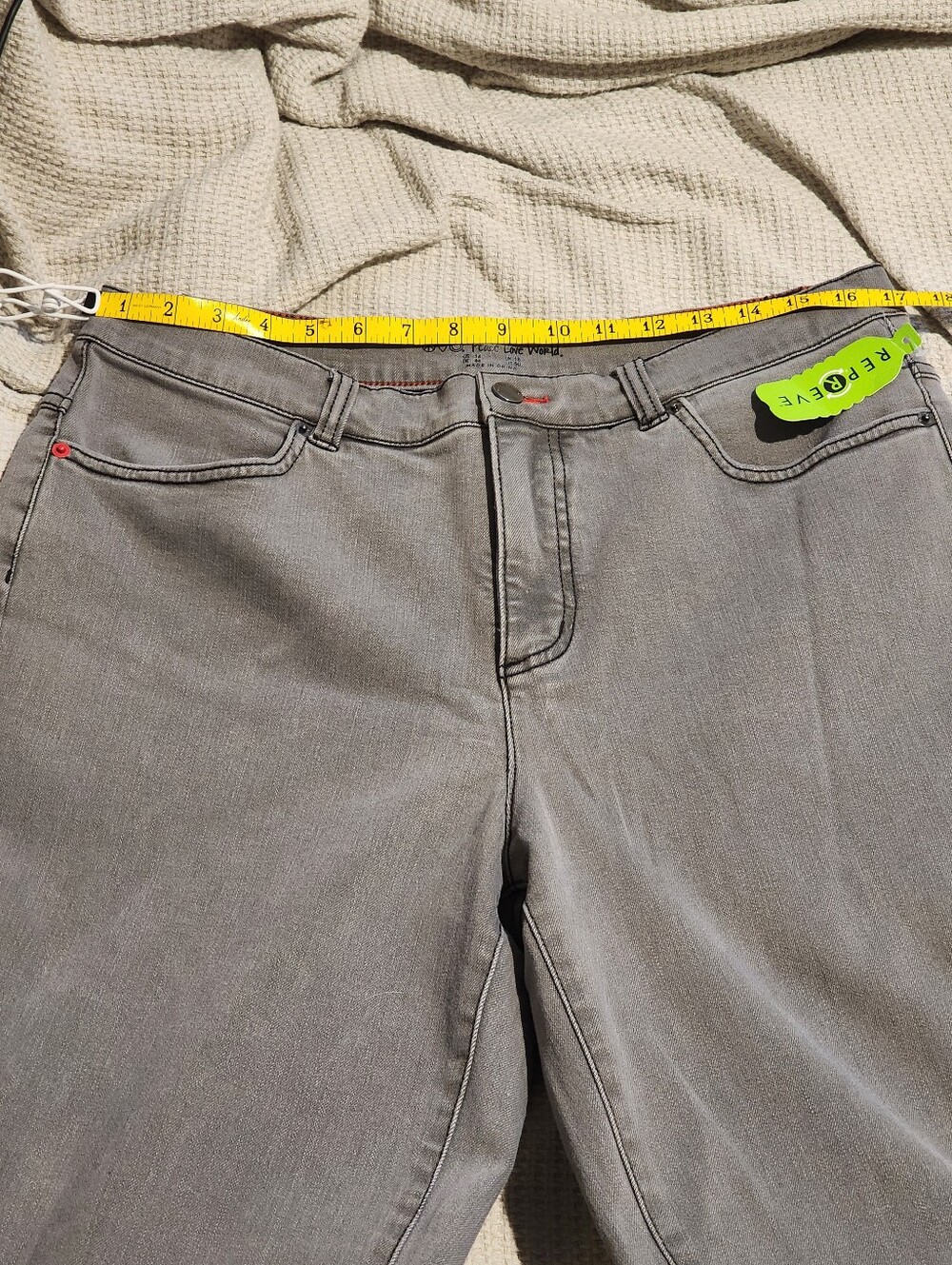 Size 14 Repreve Grey Jeans - Picture 3 of 15